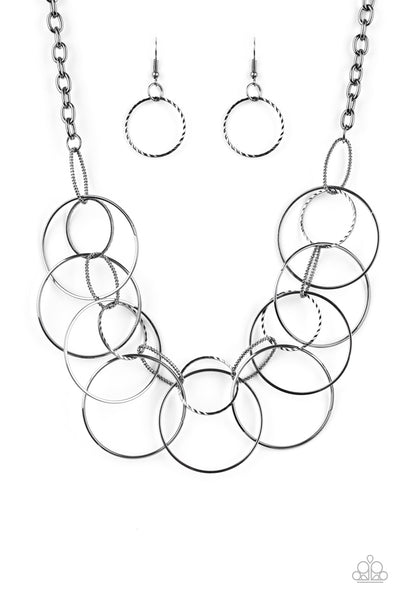 Circa de Couture - Black Hoop Necklace - Paparazzi Accessories