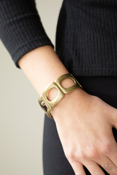 In Oval Your Head -  Brass Stretchy Bracelet- Paparazzi Accessories