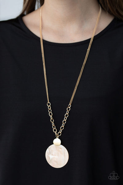 A Top-SHELLER - Gold Shell Necklace - Paparazzi Accessories